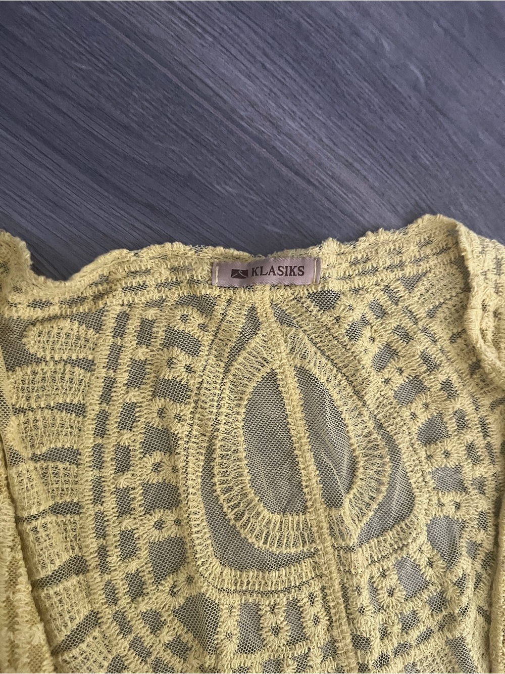 Yellow Green Crochet Lace Duster Kimono - Picture 2 of 2